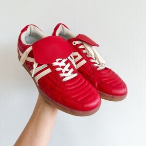 Steve Madden Madrid Quilted Lace Up Closure Sneaker Red 8.5
